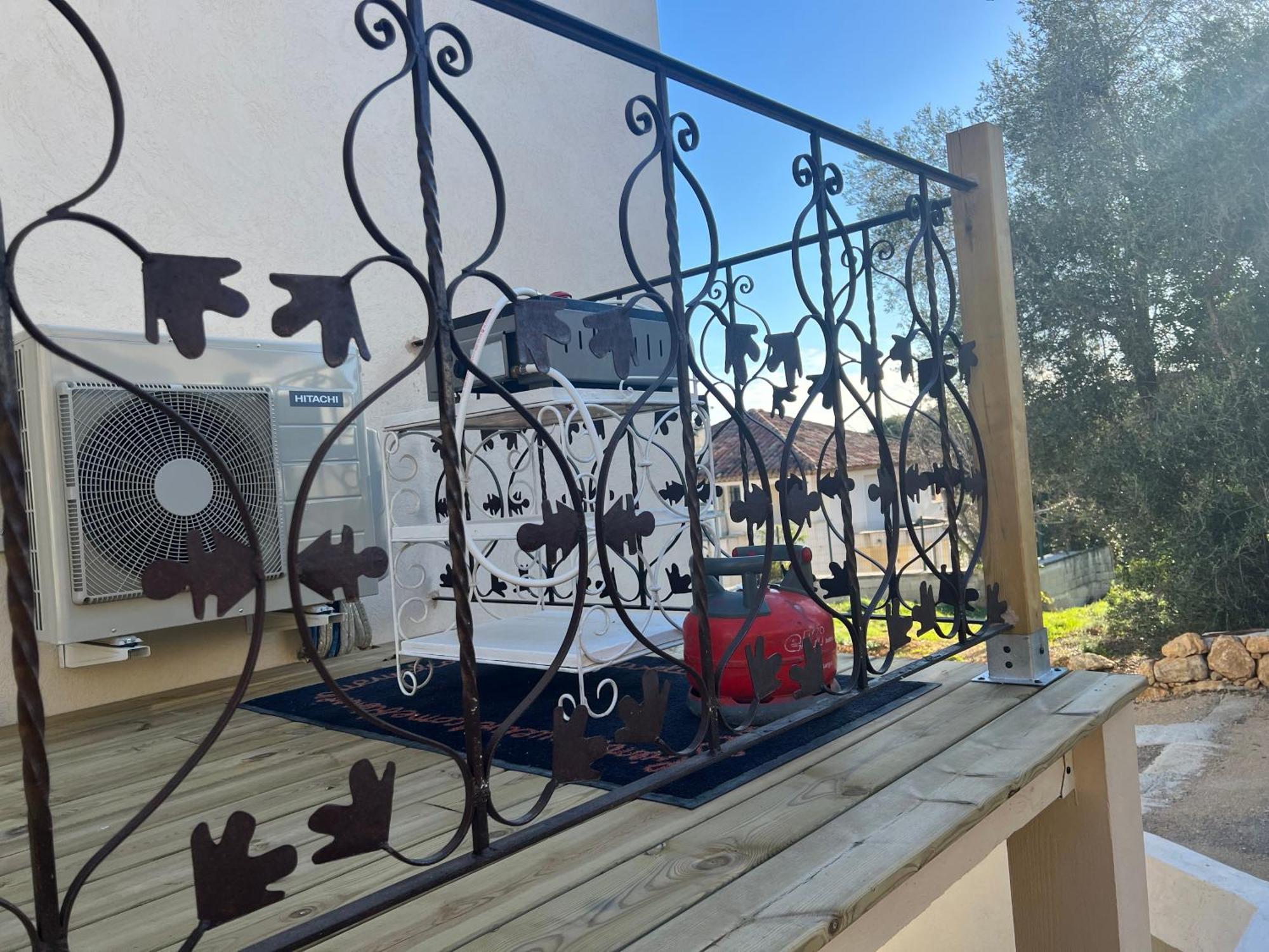 Bel Appartement Proche De Cannes Vallauris Exteriör bild